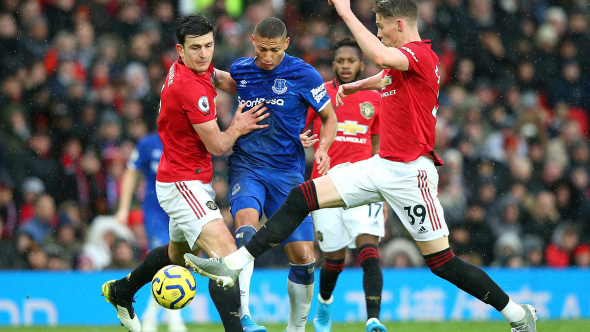 Nhận định soi kèo Everton vs MU lúc 3h00 ngày 24/2/2026